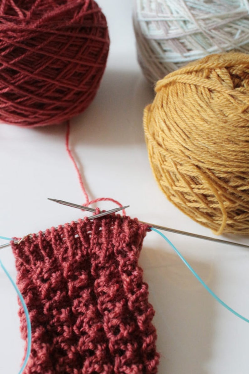booklet kit knitting red yellow
